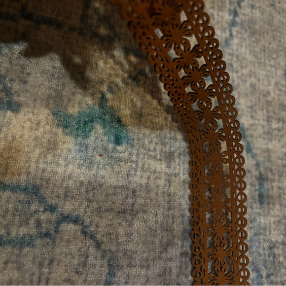 Belt - Picture 5 of 6